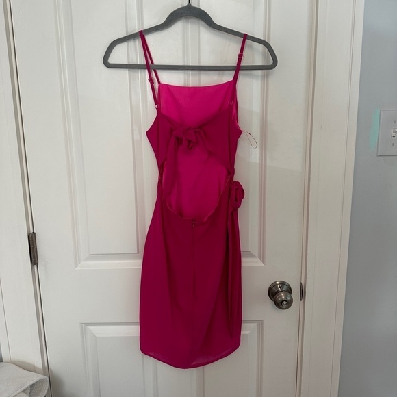 Superdown Morgan Layered Mini Dress - Picture 4 of 4